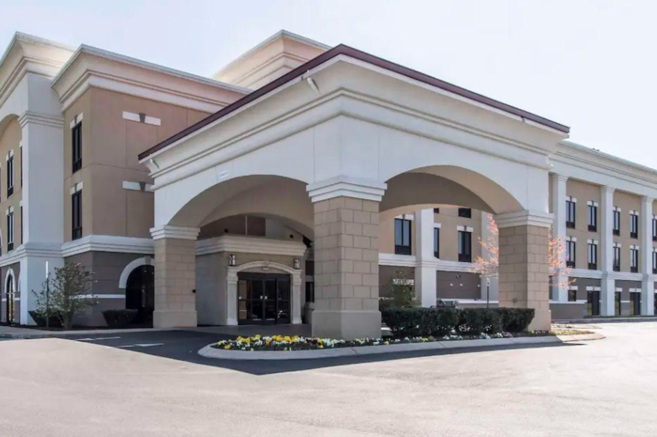 Comfort Suites Smyrna Buitenkant foto