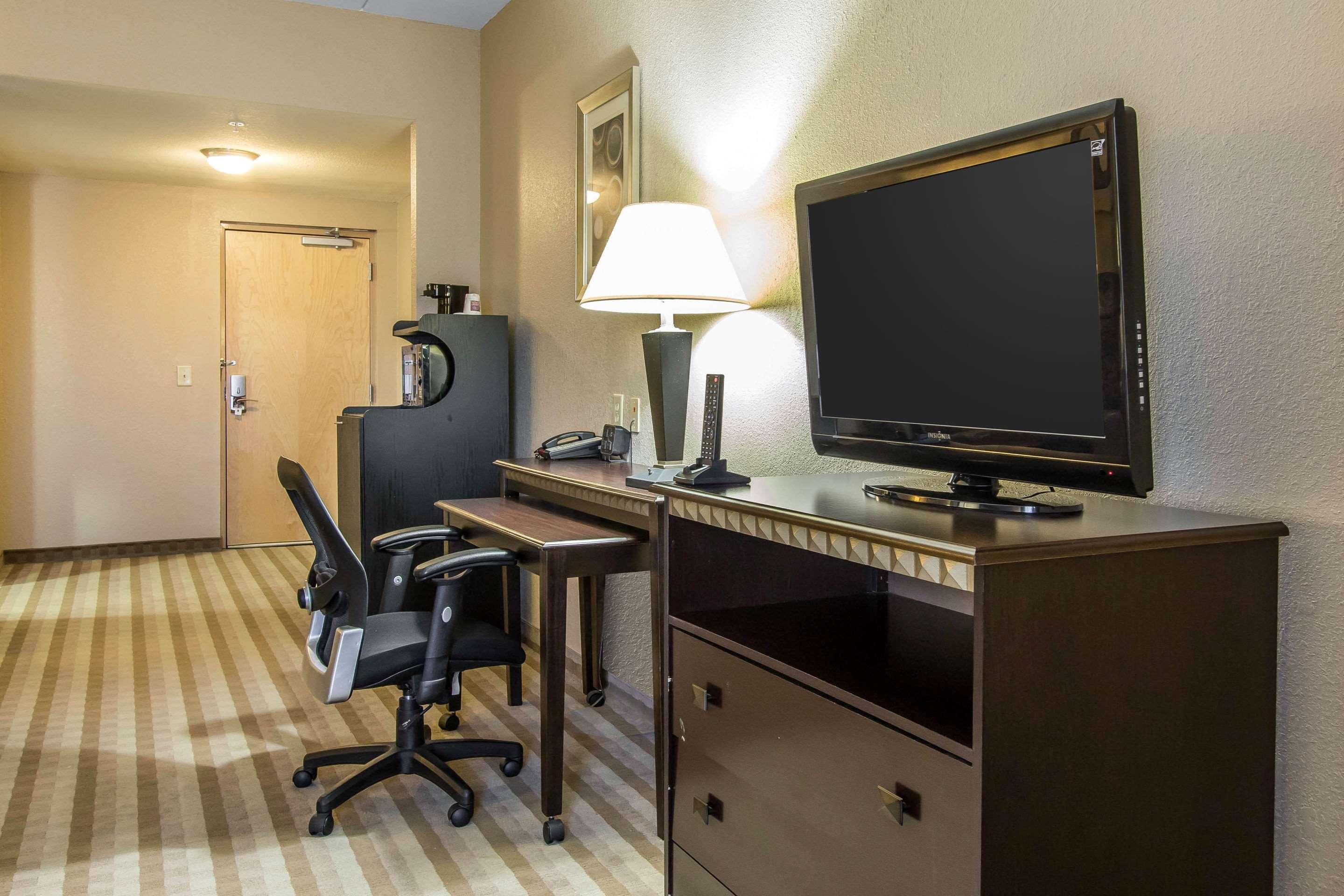 Comfort Suites Smyrna Buitenkant foto