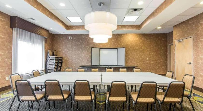 Comfort Suites Smyrna Buitenkant foto